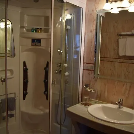 Aparthotel Vasilios