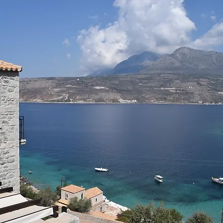 Aparthotel Vasilios Limeni